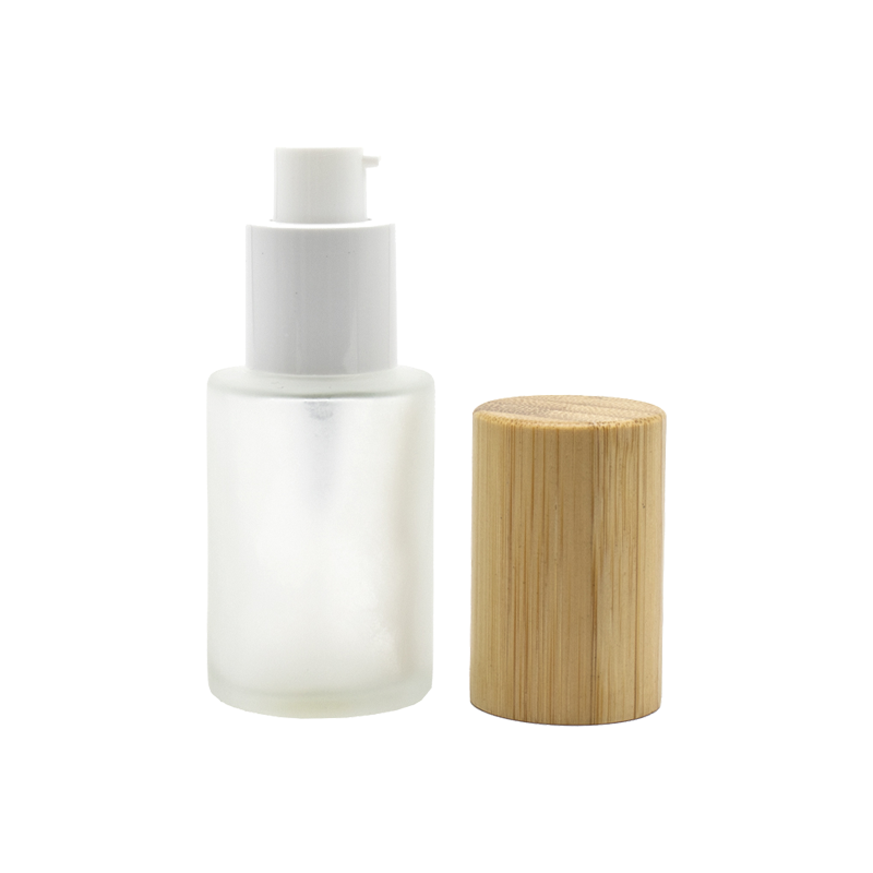 Recipient sticla mata 30 ml si pompa alba, capac bambus