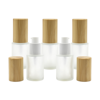 Recipient sticla mata 30 ml si pompa alba, capac bambus